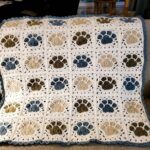 Crochet Paw Square