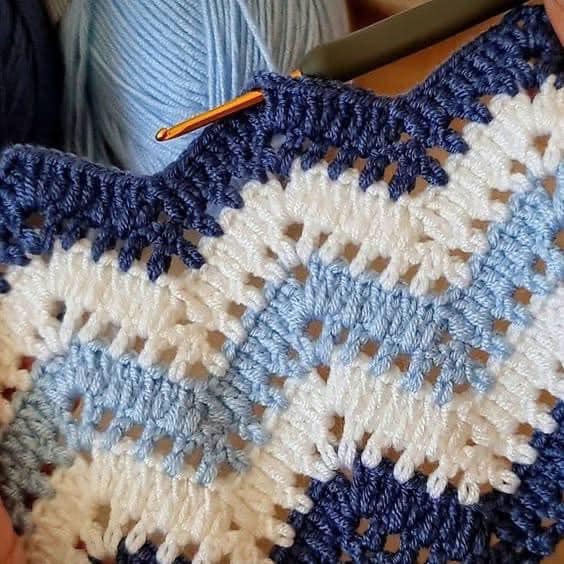 Beautiful ZigZag Crochet Pattern